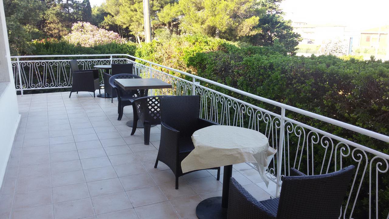 Acquaviva Experience B&B San Vincenzo Exterior photo
