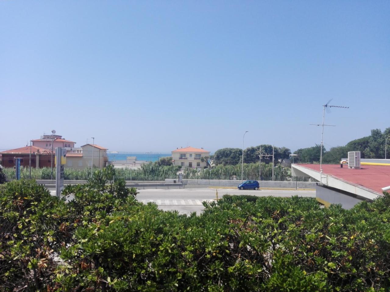 Acquaviva Experience B&B San Vincenzo Exterior photo